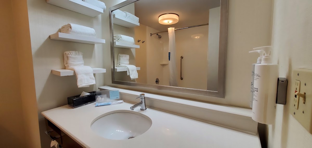 Hampton Inn Dallas-Irving-Las Colinas — photo 5