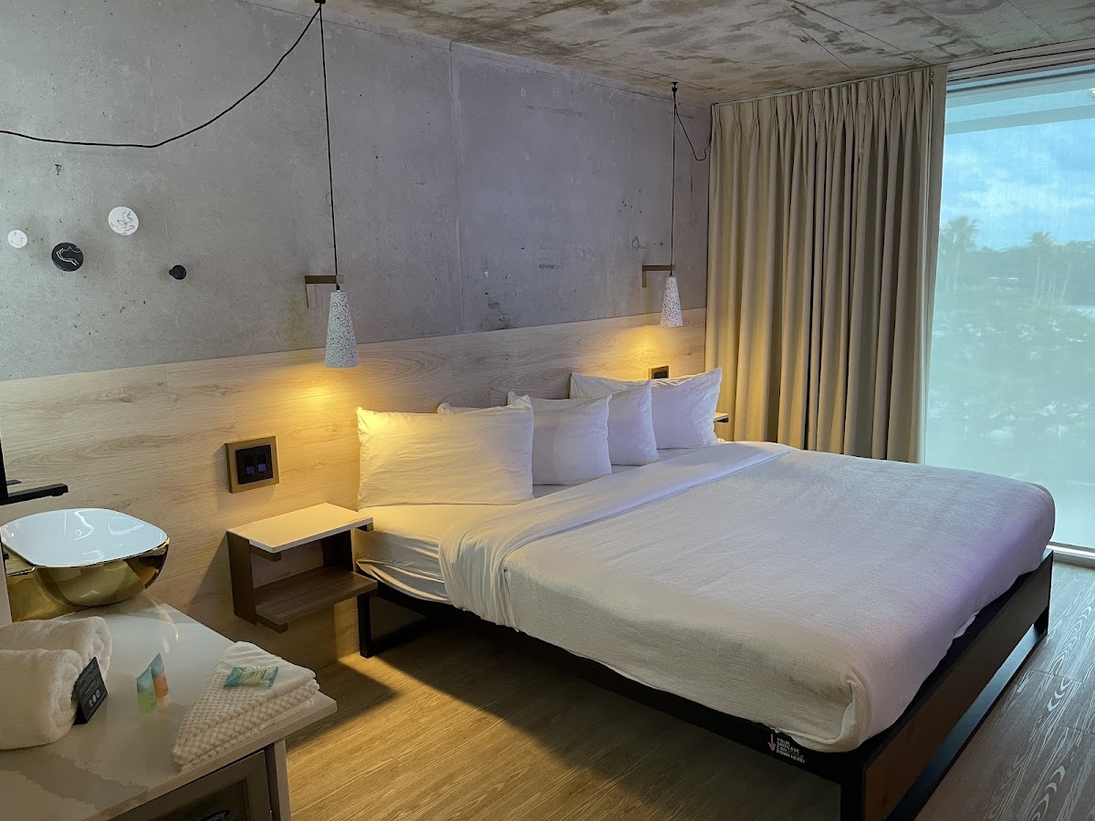 Kompose Hotel Sarasota — photo 3