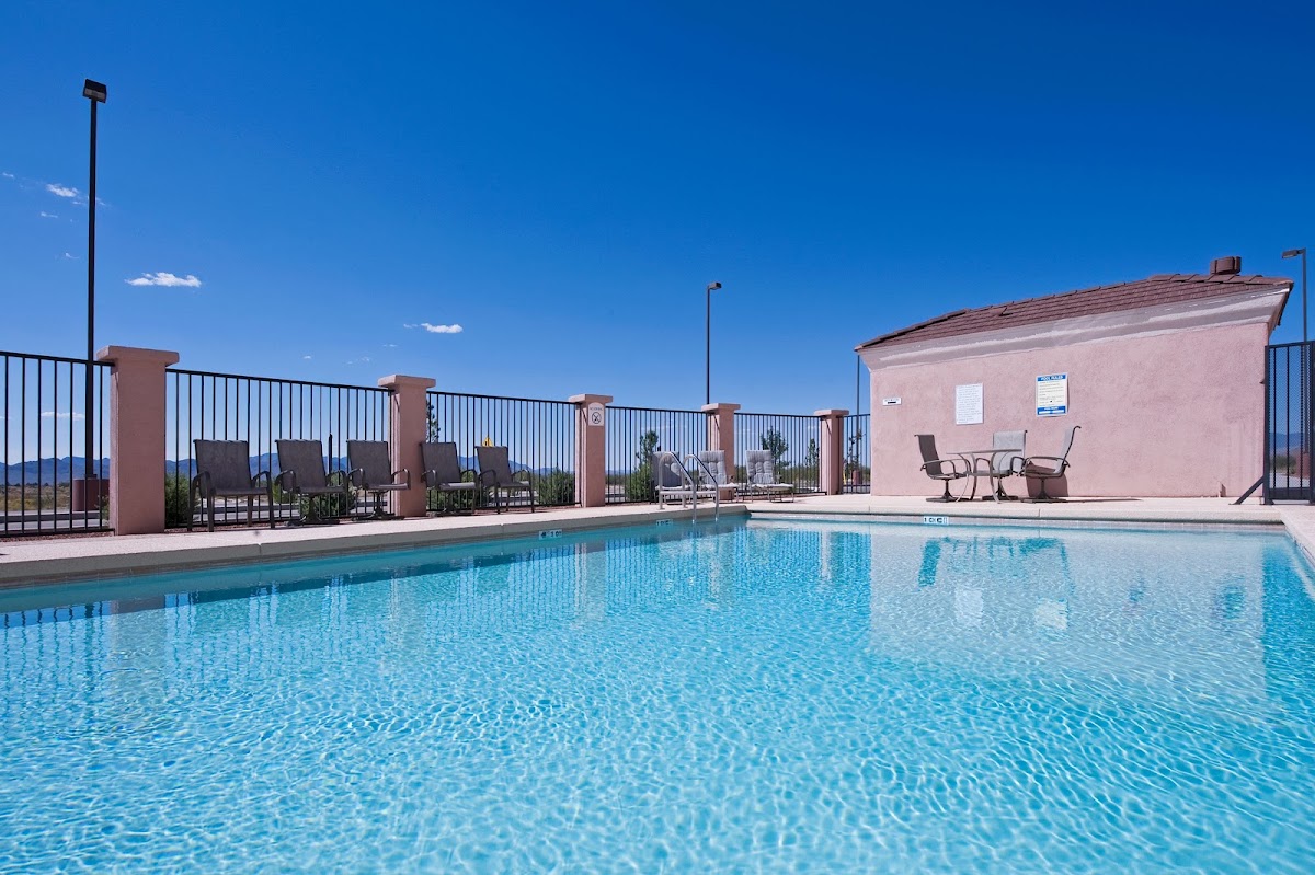 Holiday Inn Express & Suites Willcox by IHG — photo 4