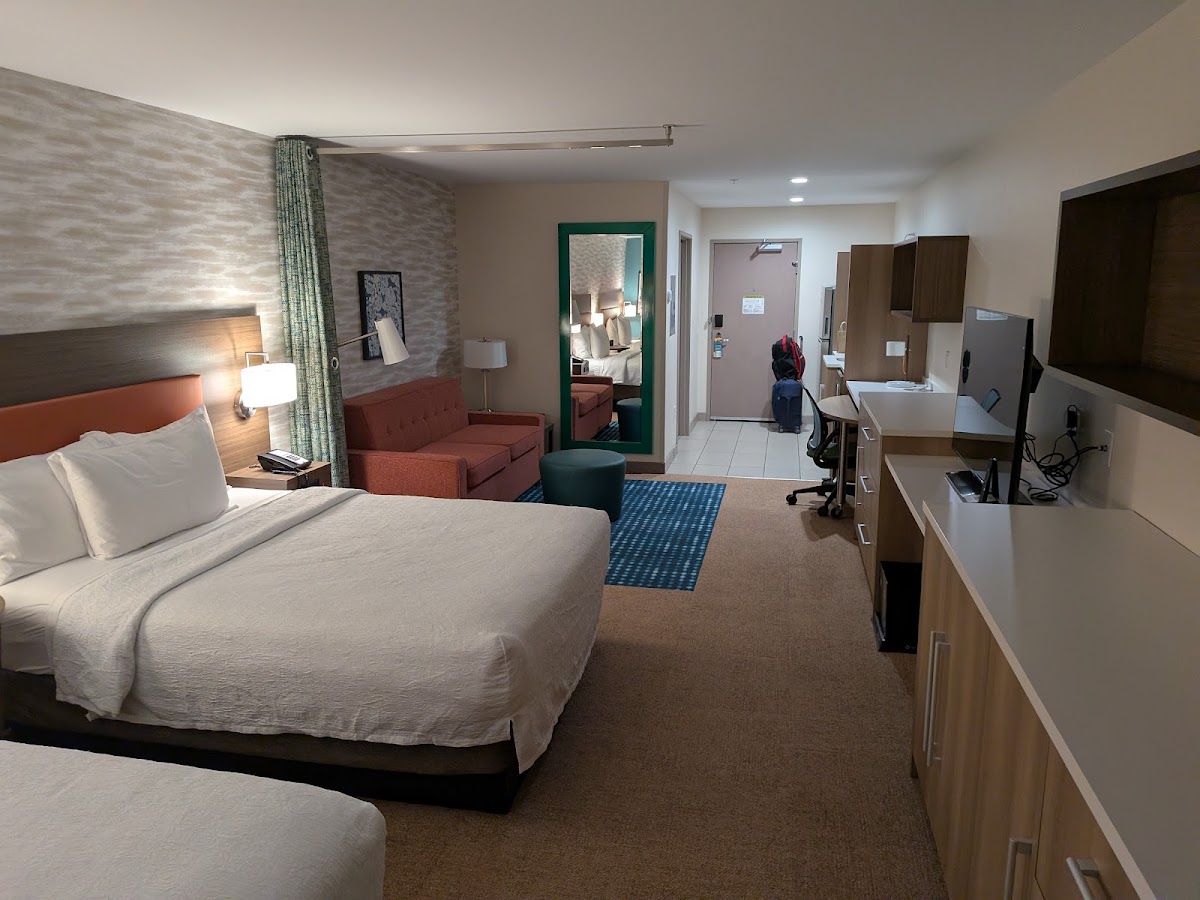 Home2 Suites by Hilton Racine — photo 3