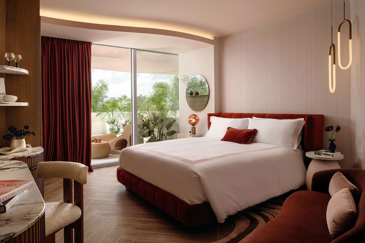 Thompson Miami Beach, by Hyatt — photo 3