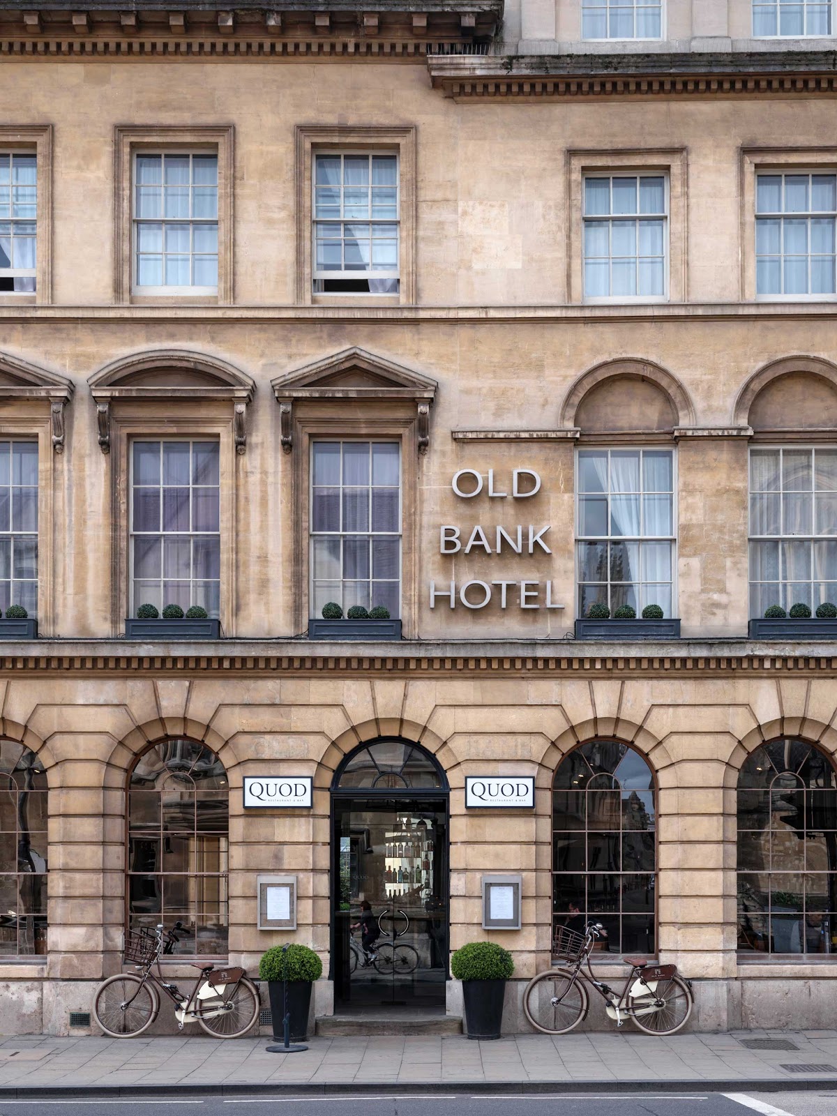 Old Bank Hotel — photo 5