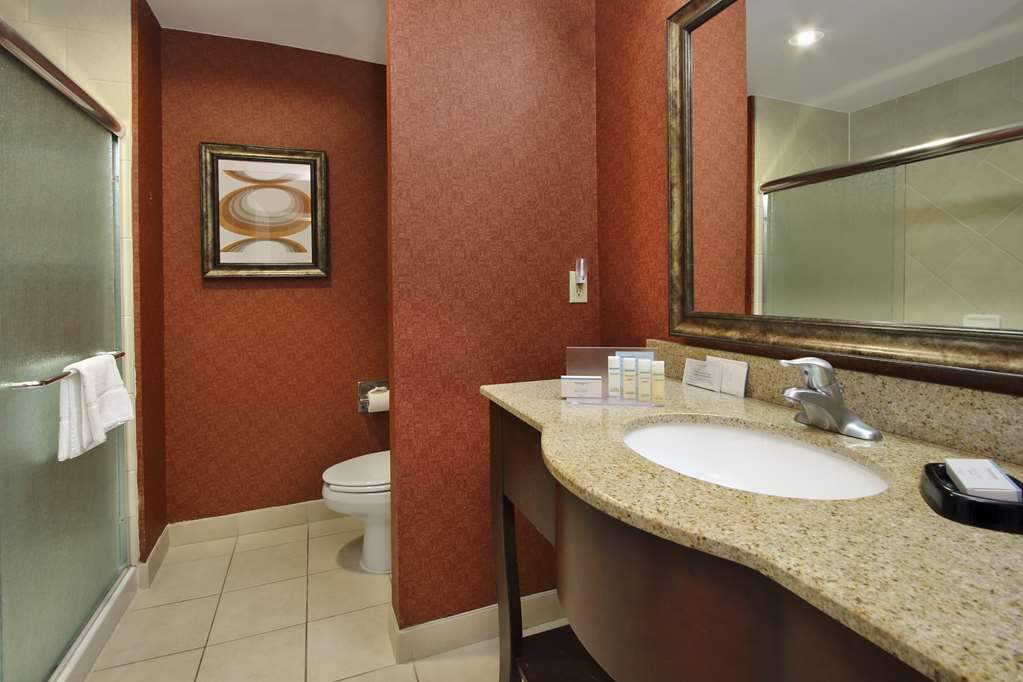 Hampton Inn & Suites Conroe - I-45 North — photo 5