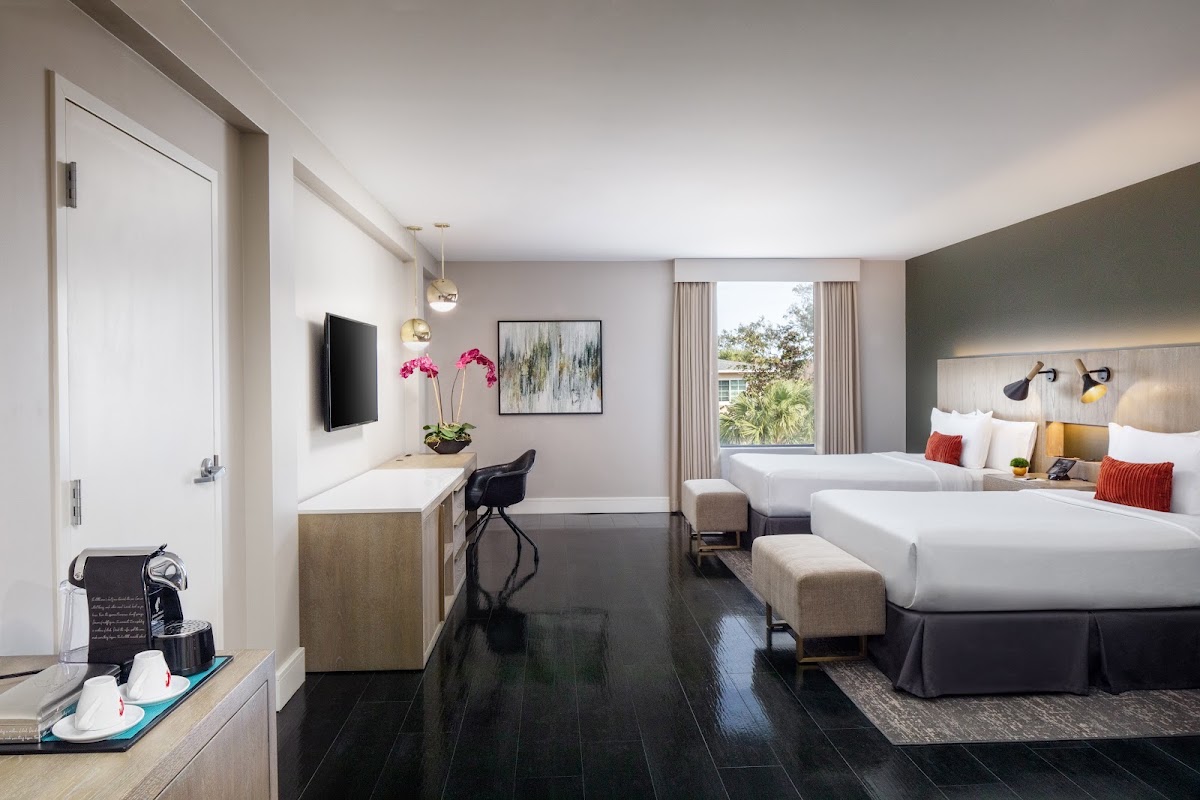 The Delaney Hotel — photo 3