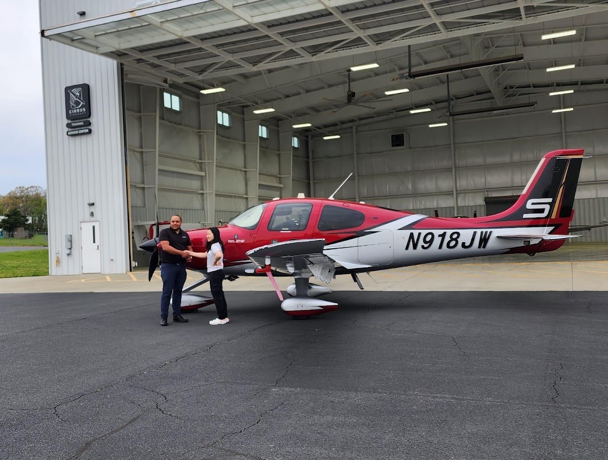 Cirrus Orlando Flight Center — photo 3