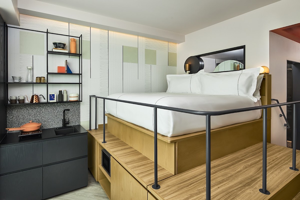Catbird Hotel — photo 3