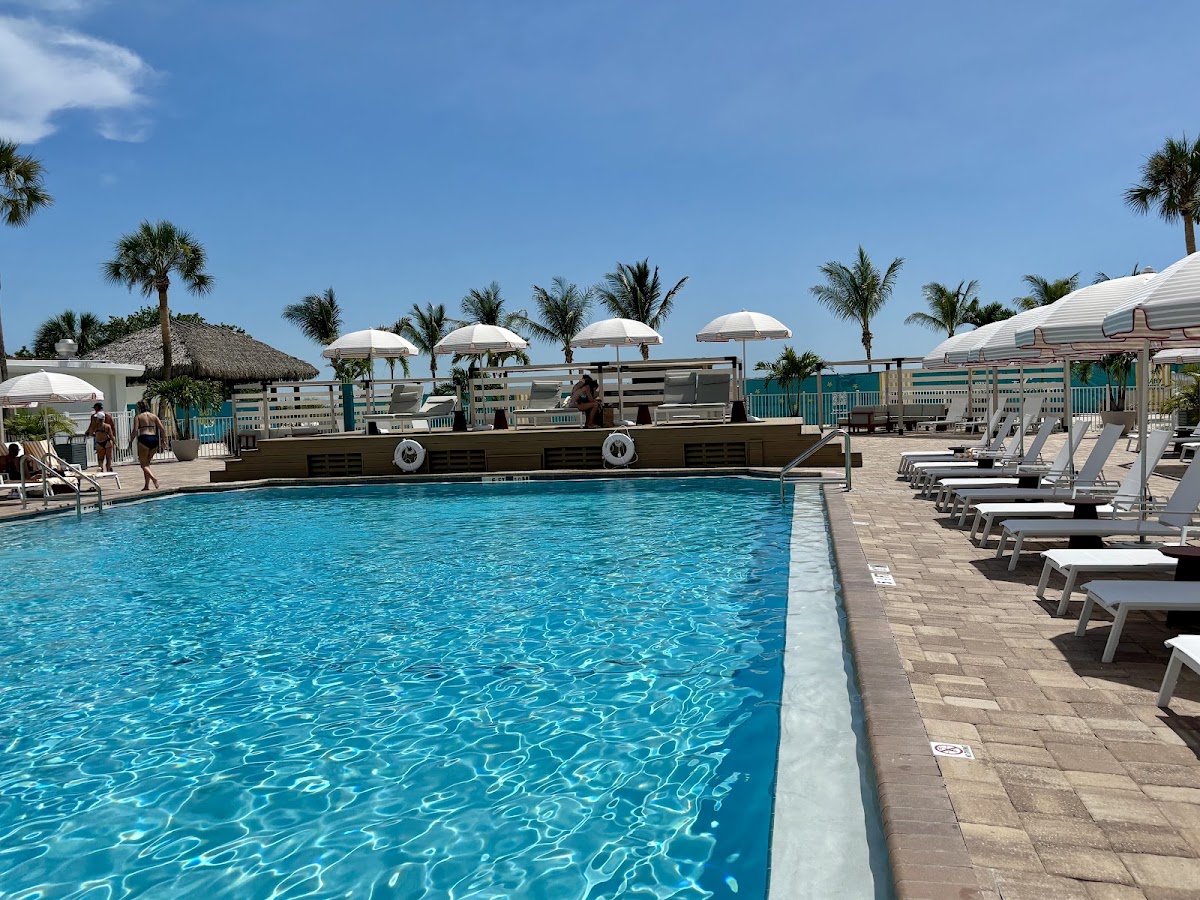 The Luce, St. Pete Beach, a Tribute Portfolio Hotel — photo 4