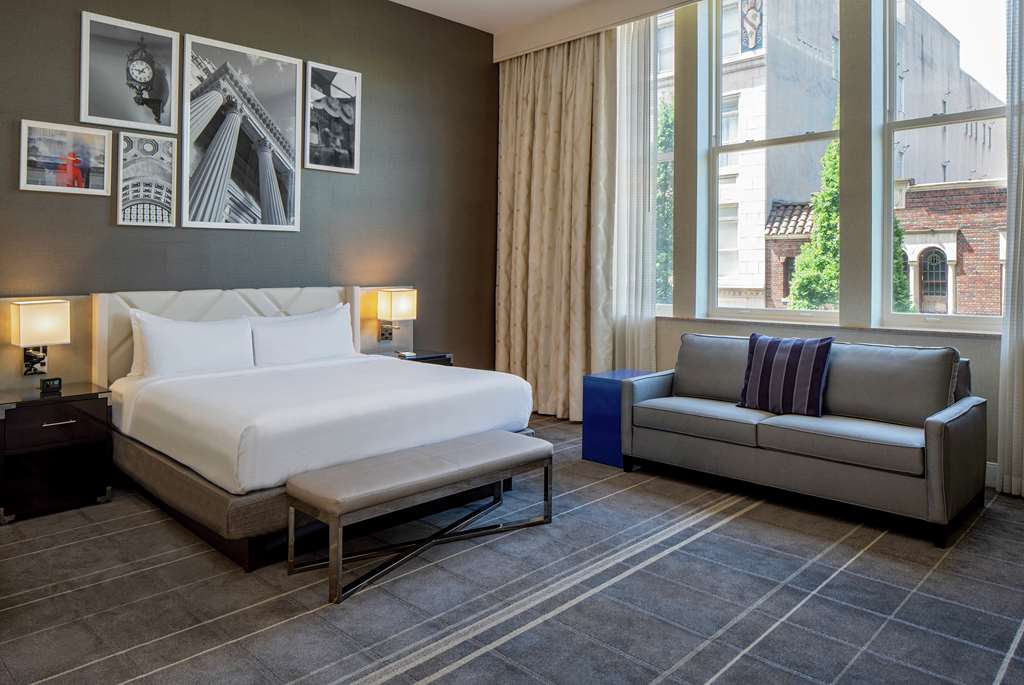 Hilton Richmond Downtown — photo 3
