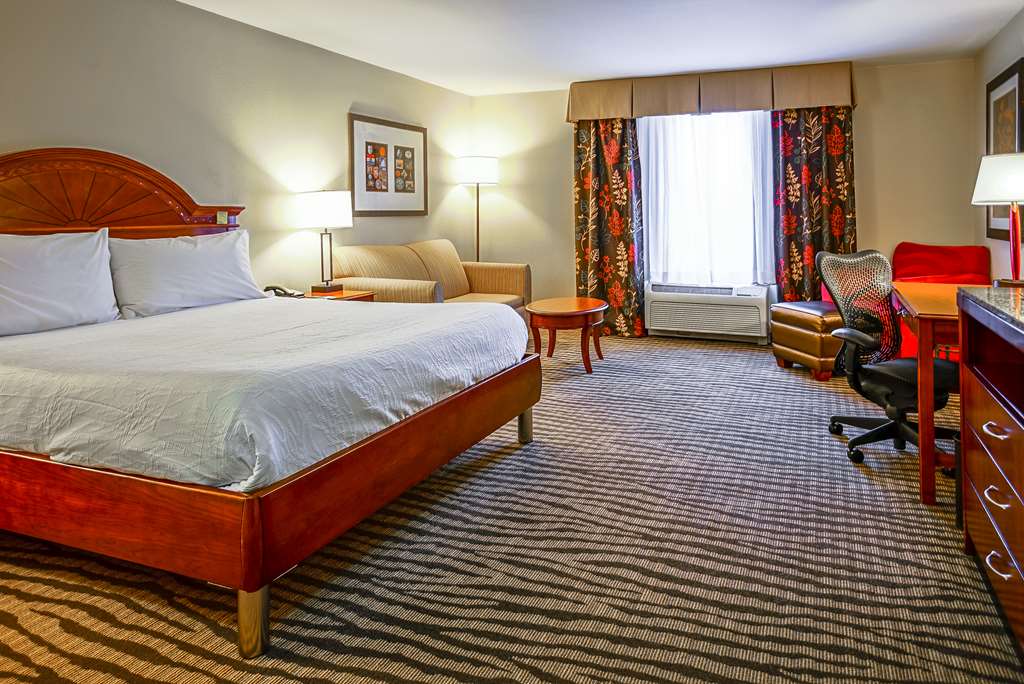 Hilton Garden Inn Kankakee — photo 3