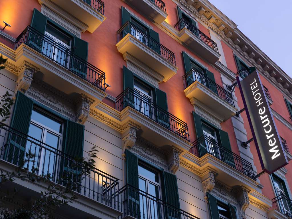 Mercure Napoli Centro Angioino — photo 1