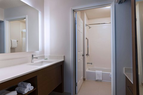 Residence Inn by Marriott Houston The Woodlands/Lake Front Circle — photo 5