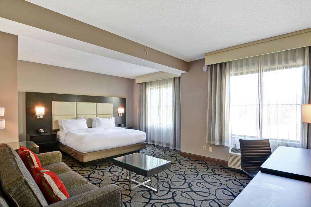 Doubletree by Hilton Hattiesburg — photo 3