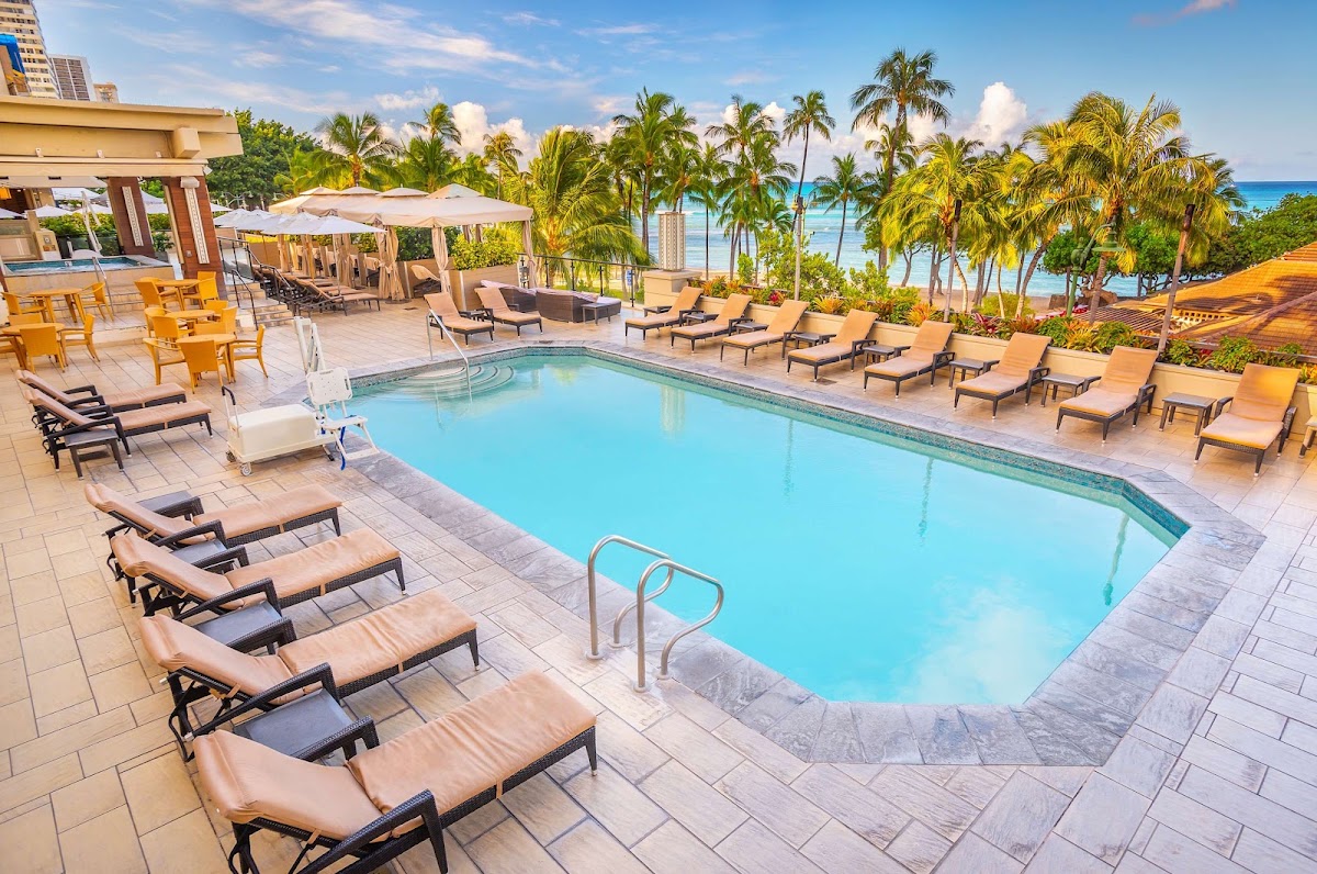 Hyatt Regency Waikiki Beach Resort and Spa — photo 4