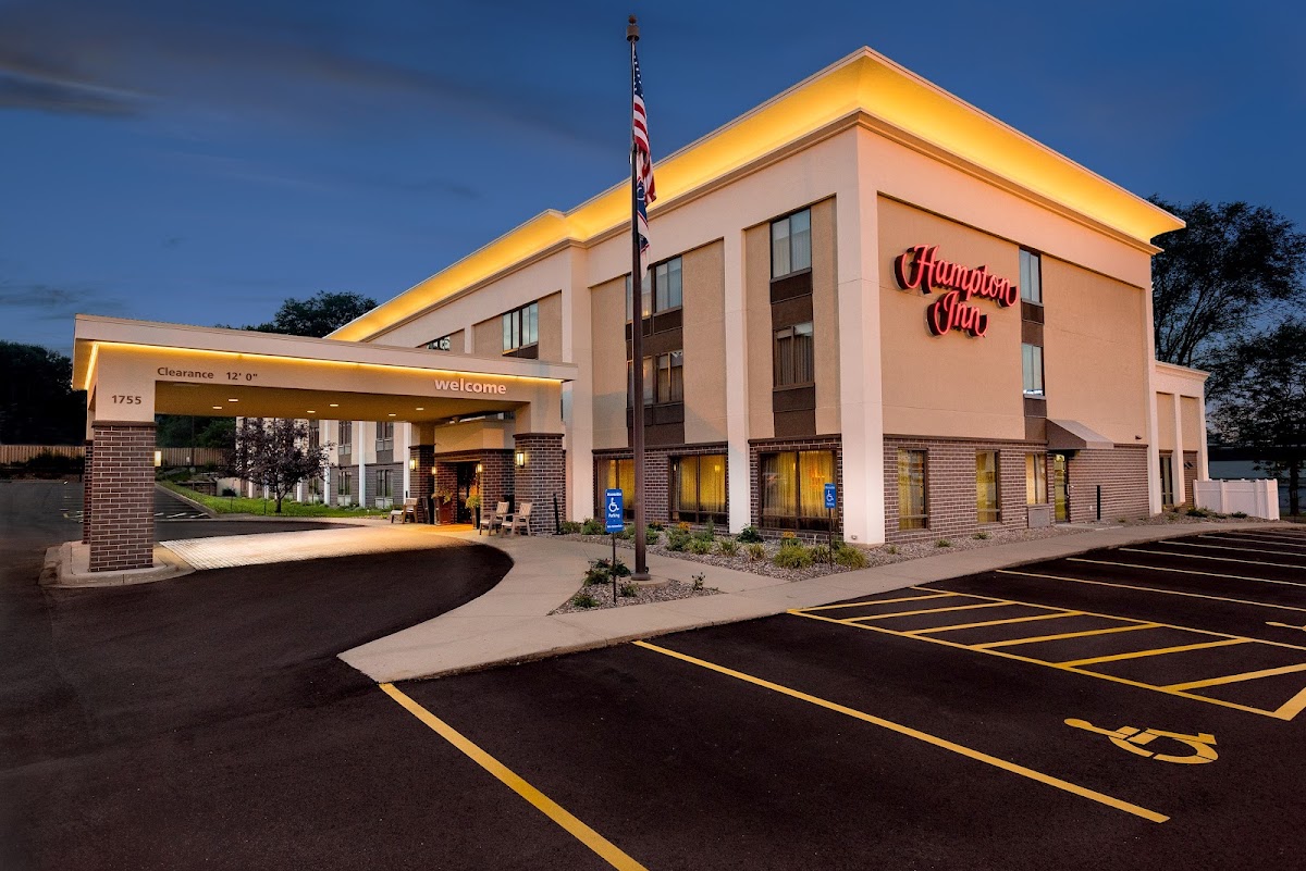 Hampton Inn Rochester — photo 1