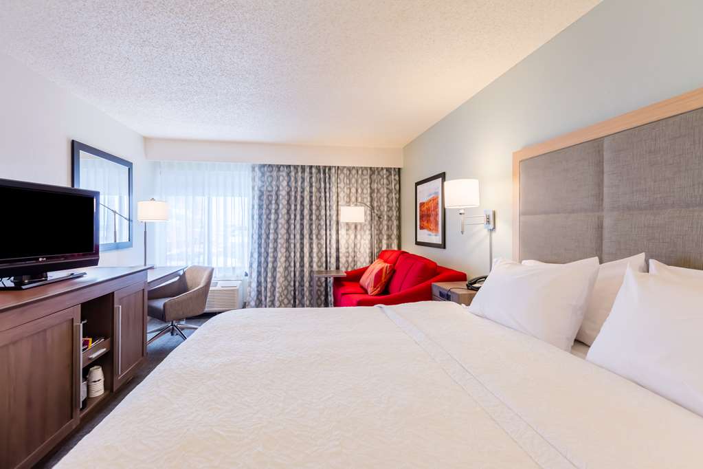 Hampton Inn Rochester — photo 3