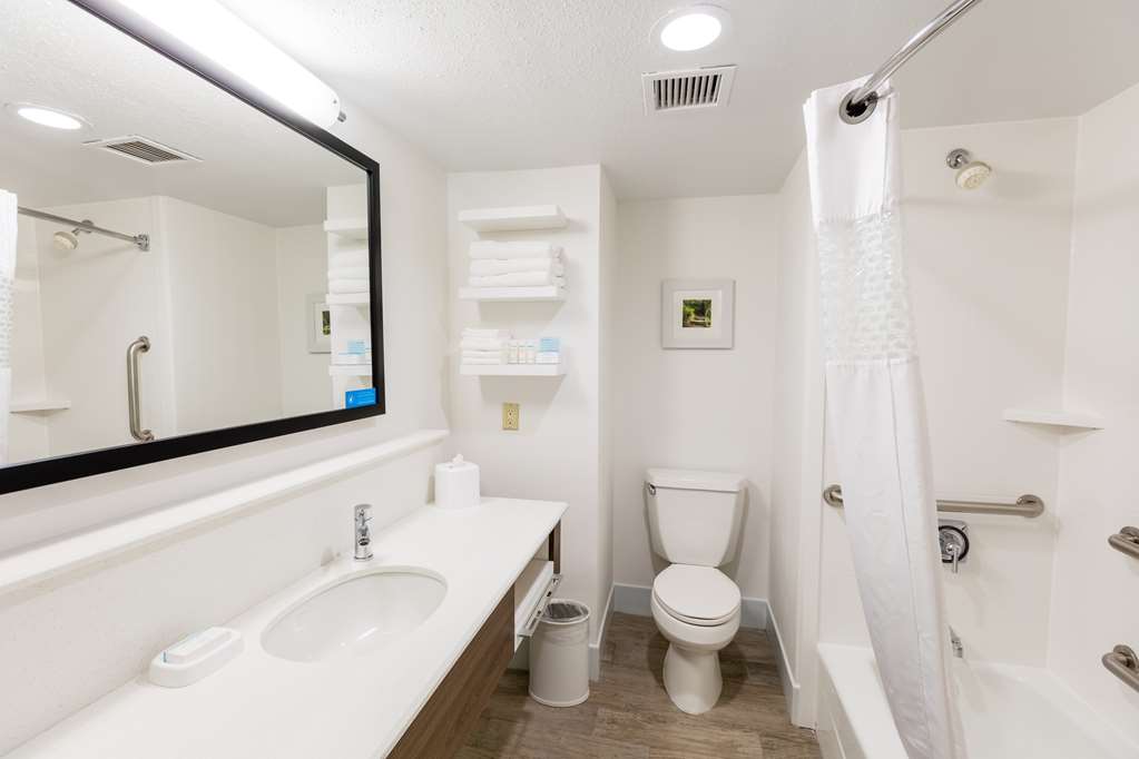 Hampton Inn Rochester — photo 5