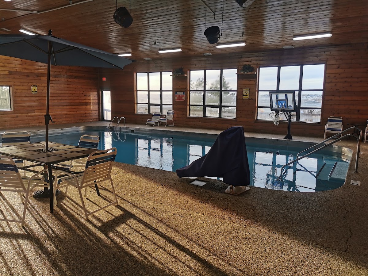 Super 8 by Wyndham Chamberlain SD — photo 4