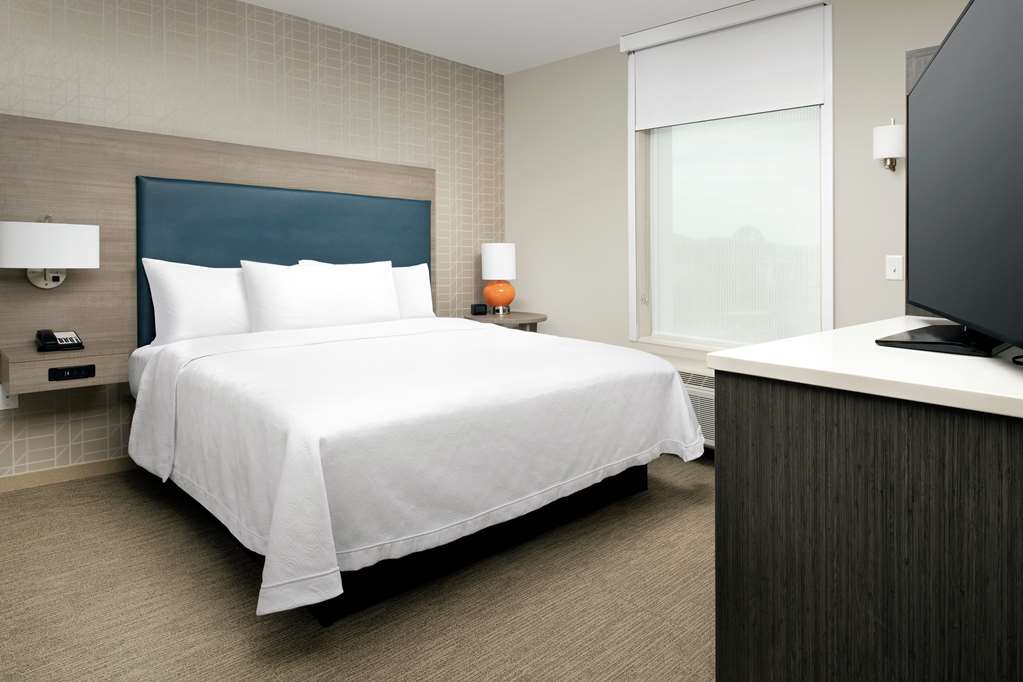 Home2 Suites by Hilton Charlottesville Downtown — photo 3