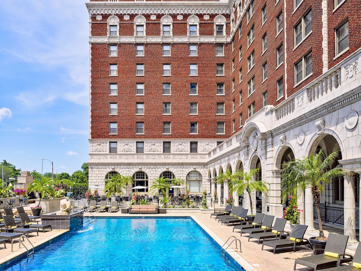 The Royal Sonesta Chase Park Plaza St. Louis — photo 1