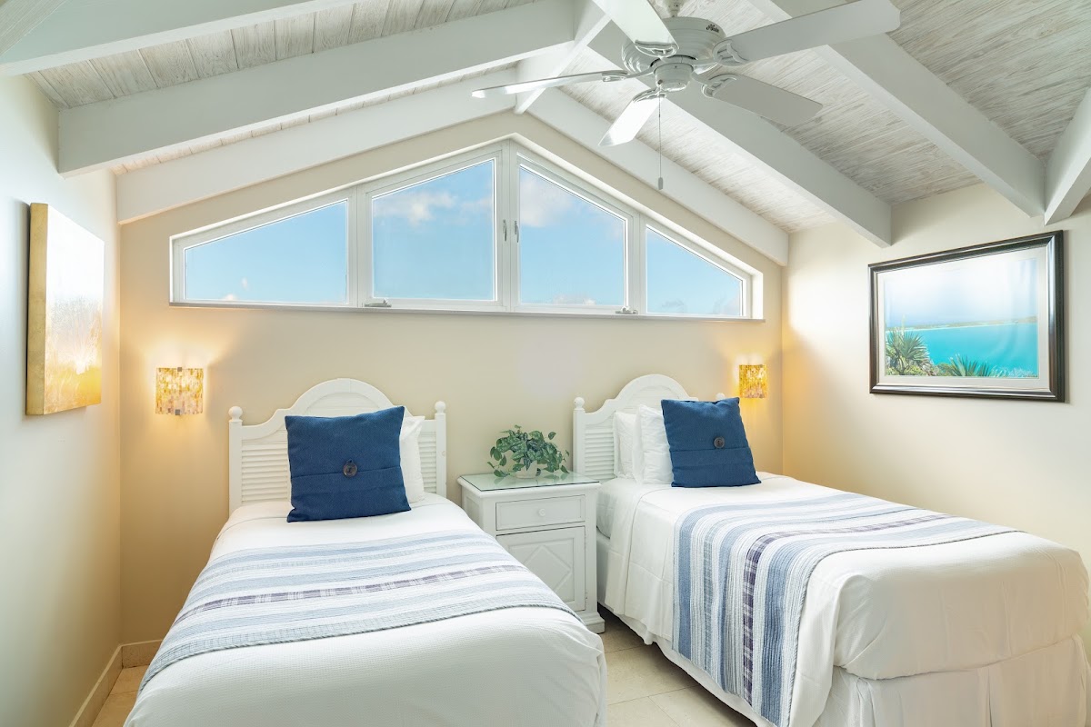 Ocean Club West, Grace Bay Beach — photo 3