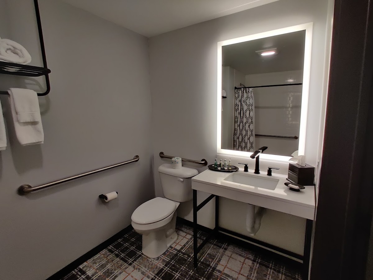 The Craftsman Inn & Suites — photo 4