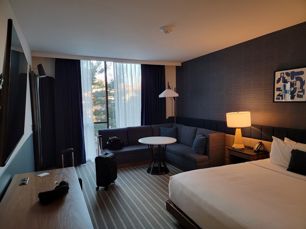 Cambria Hotel Boston Somerville — photo 3
