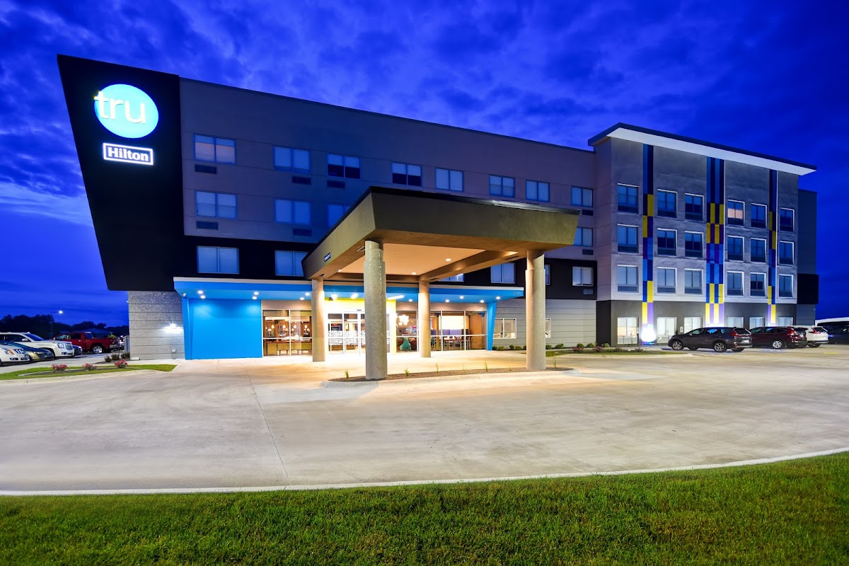 Tru by Hilton North Platte — photo 1