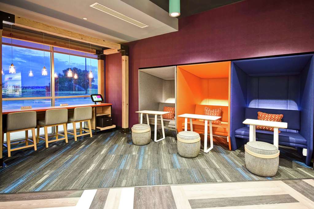 Tru by Hilton North Platte — photo 5