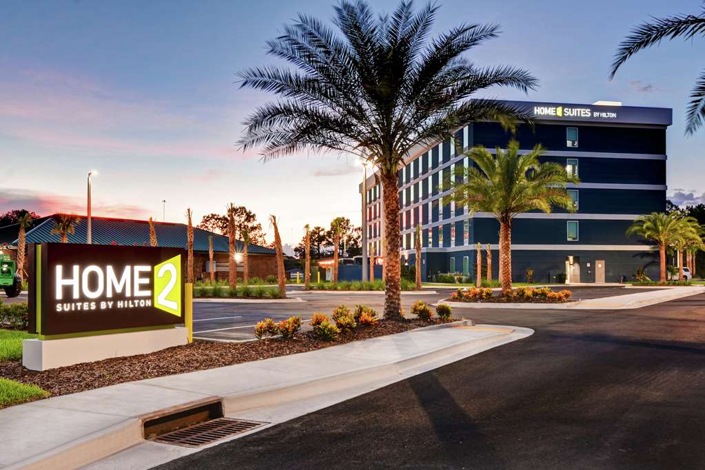 Home2 Suites by Hilton Jacksonville South St Johns Town Ctr