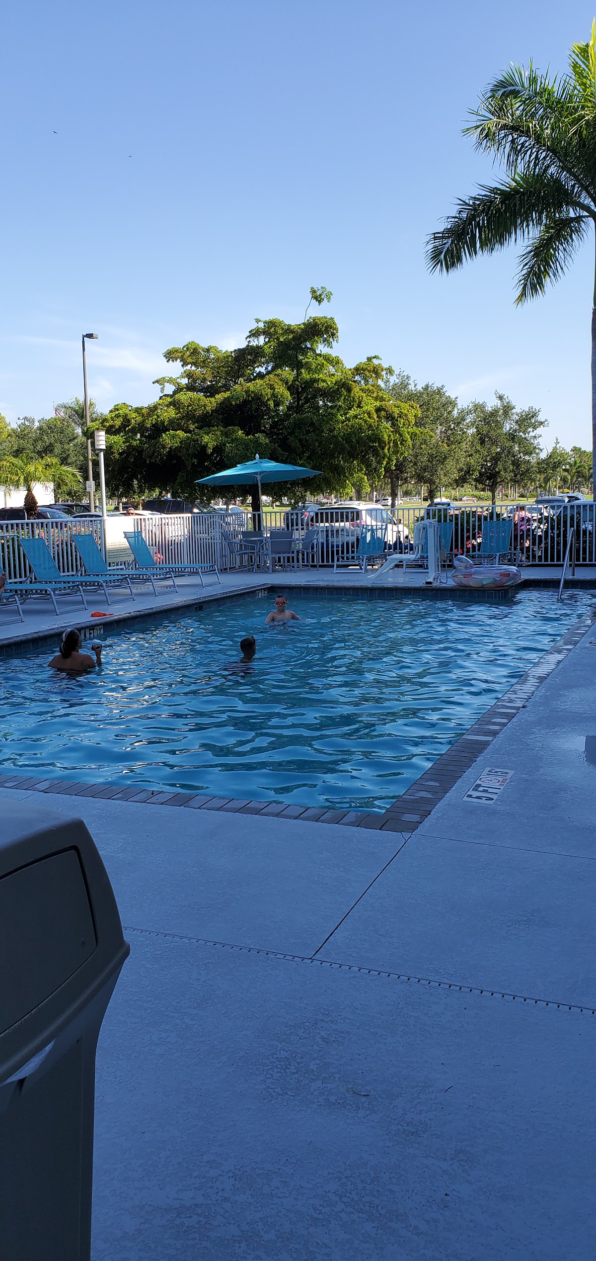 Hampton Inn & Suites Sarasota/Bradenton-Airport — photo 4