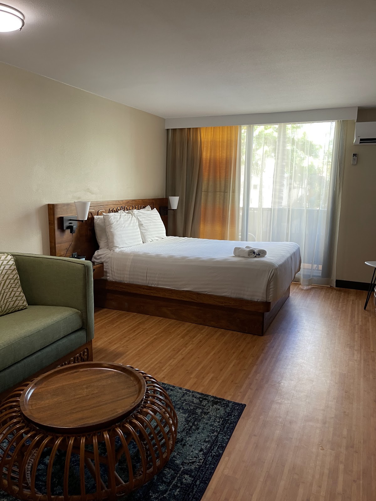 Castle Bamboo Waikiki Hotel — photo 3