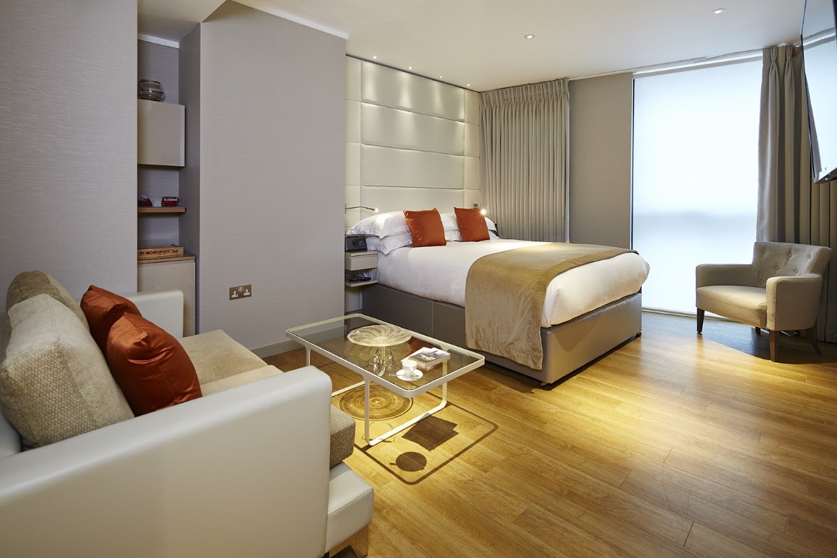 Cheval Three Quays — photo 3