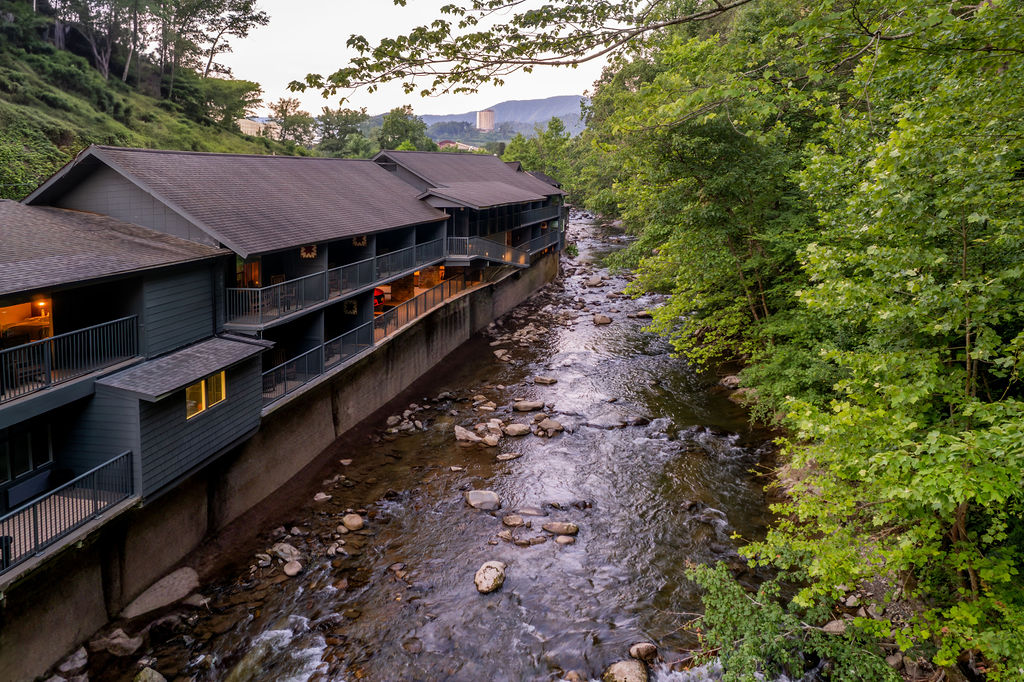 Historic Rocky Waters Inn, A Small Luxury Hotel — photo 1