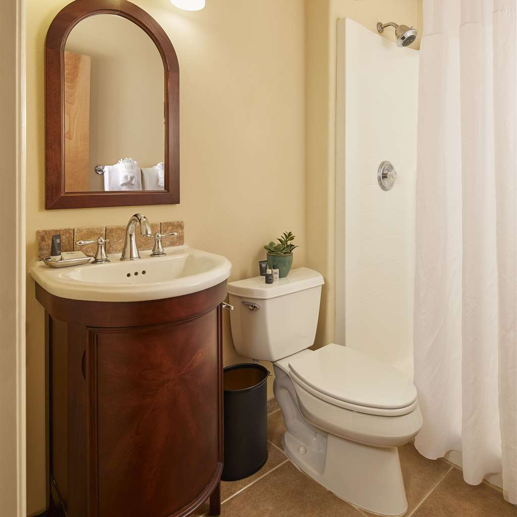 Best Western Wesley Inn & Suites — photo 4