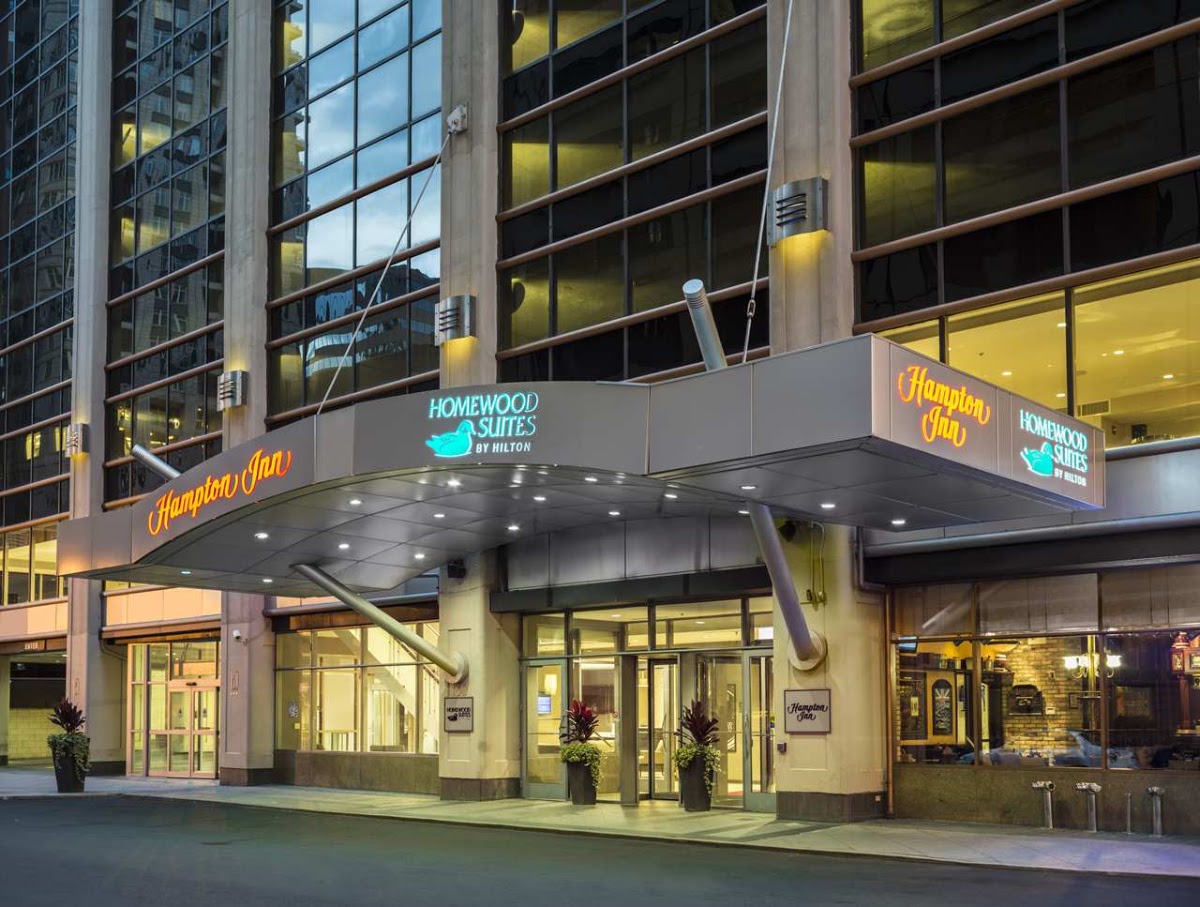 Hampton Inn Chicago Downtown/Magnificent Mile — photo 1