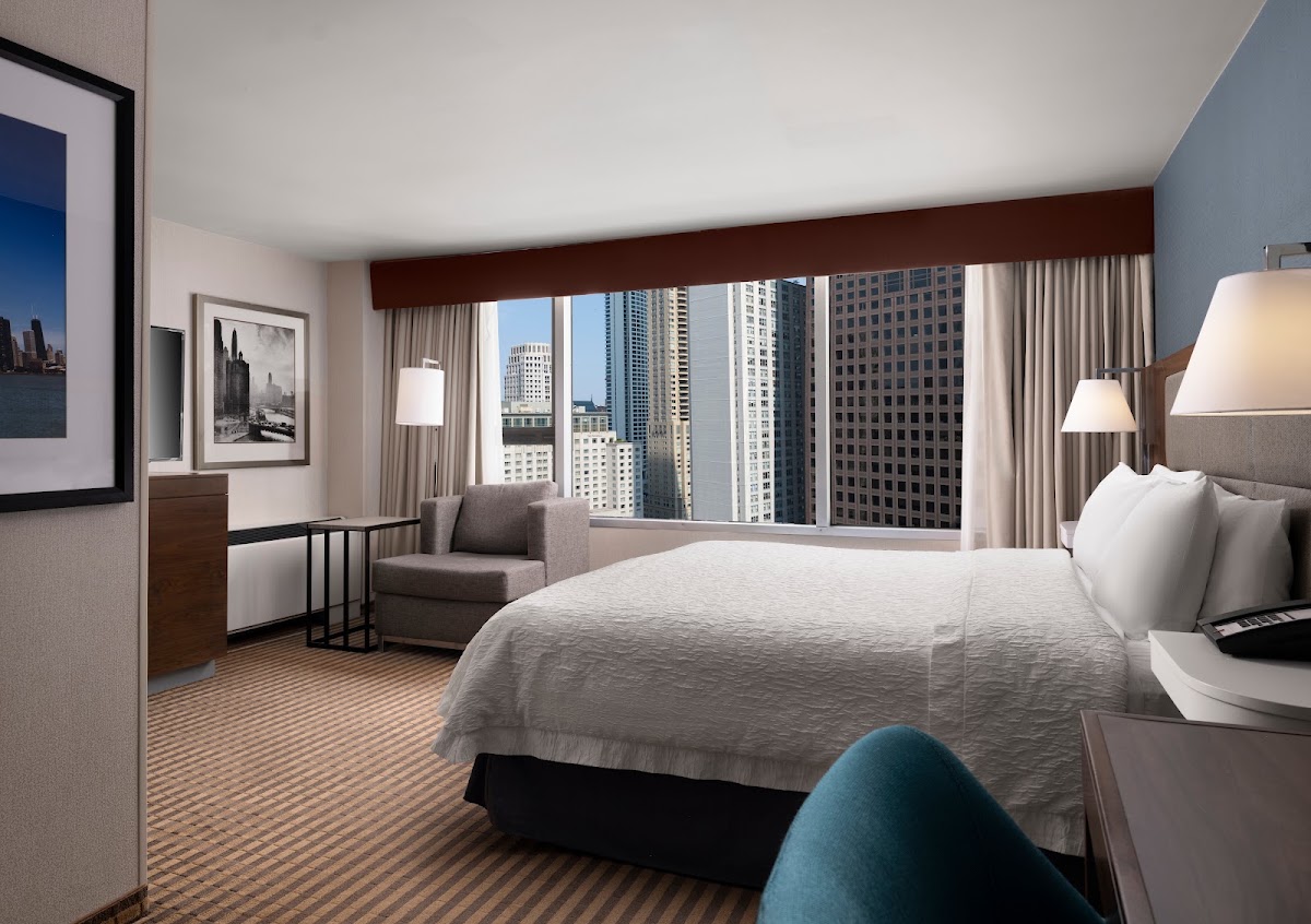 Hampton Inn Chicago Downtown/Magnificent Mile — photo 3