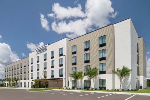 StudioRes by Marriott Fort Myers Airport