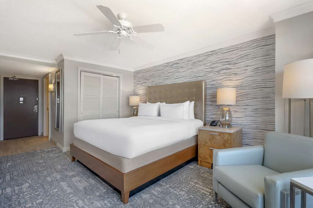 Hilton Virginia Beach Oceanfront — photo 3