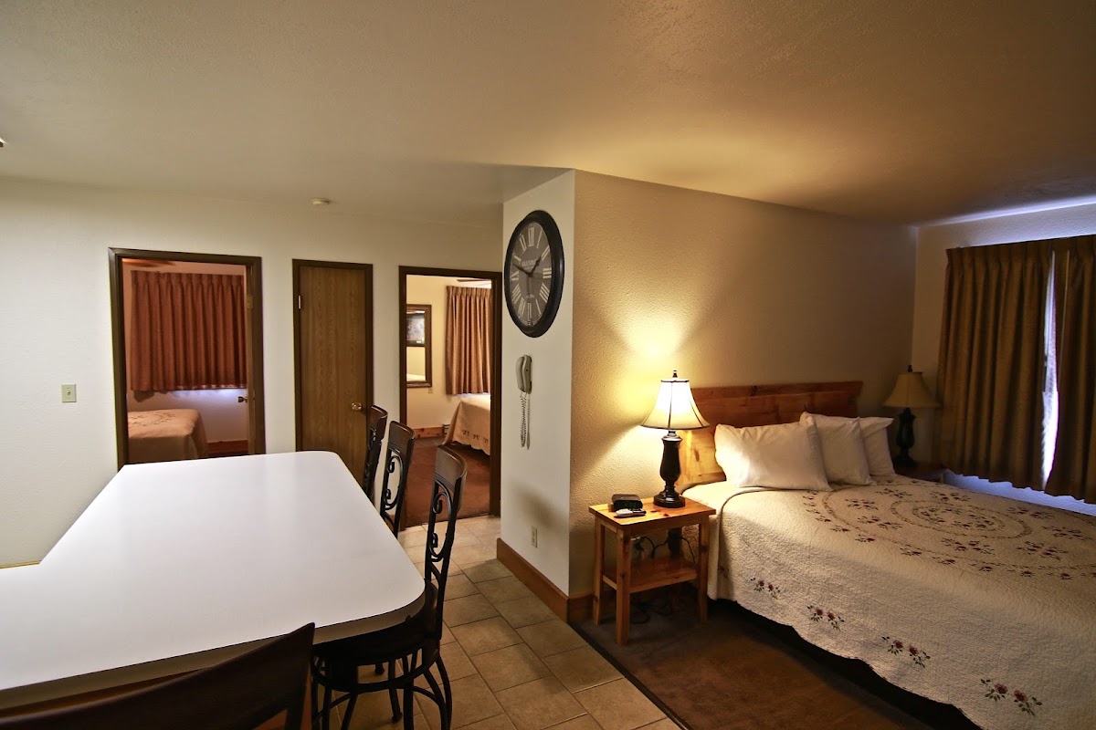 Yellowstone Village Inn and Suites — photo 3