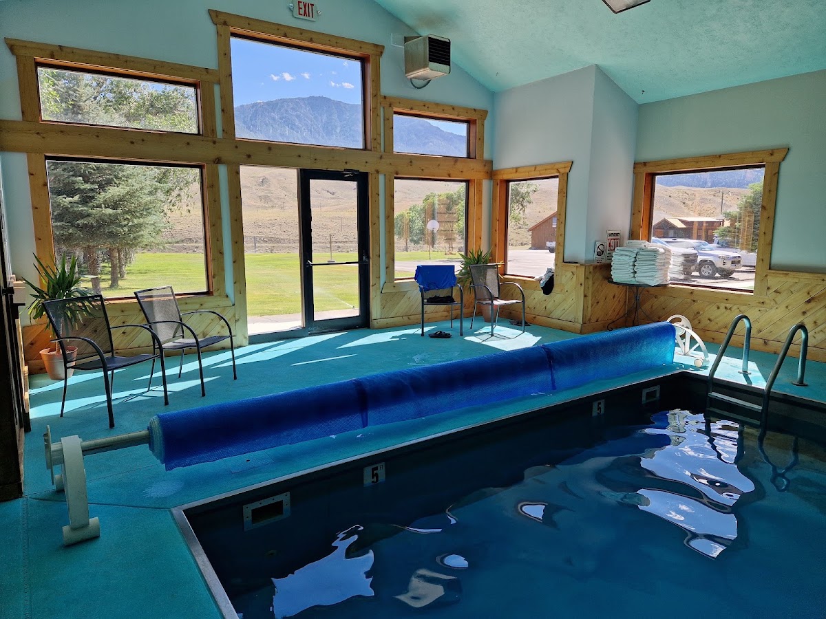 Yellowstone Village Inn and Suites — photo 4