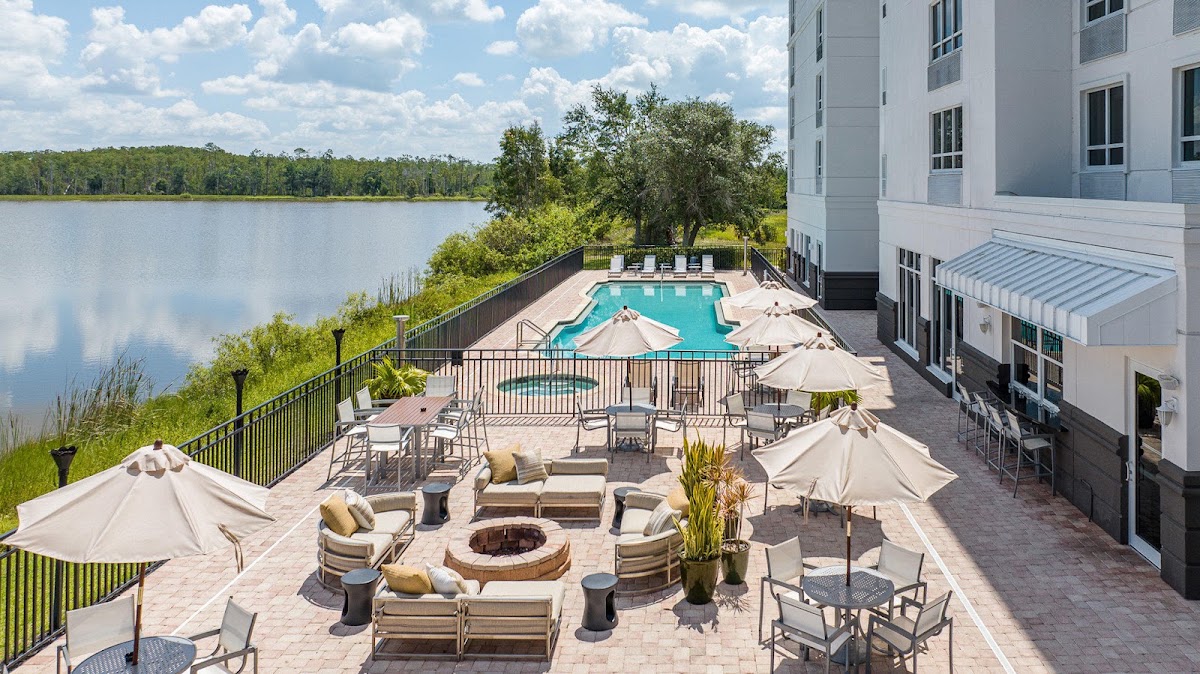 Crowne Plaza Ft. Myers Gulf Coast by IHG