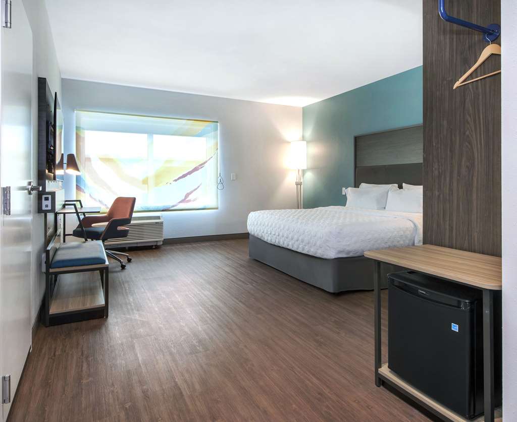 Tru by Hilton Wilmington Wrightsville Beach — photo 5
