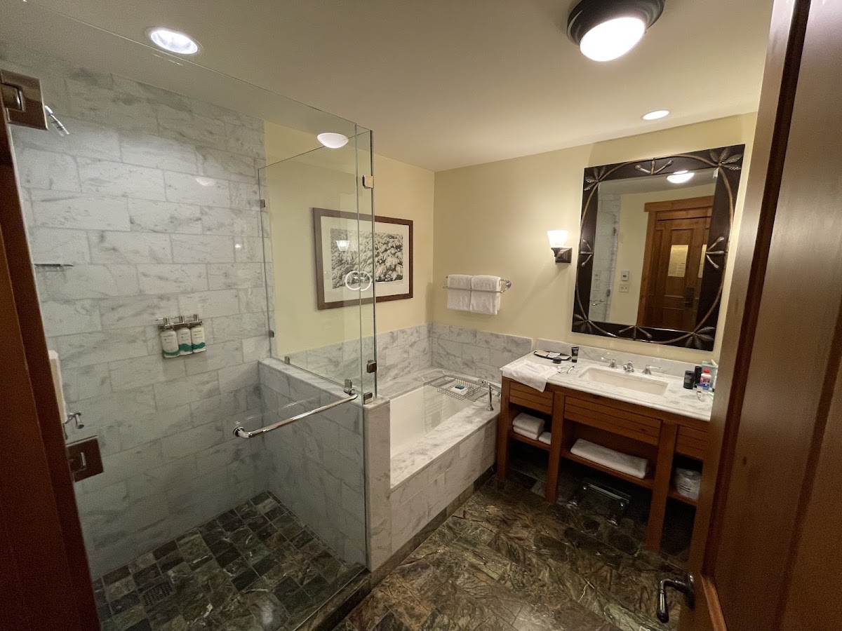The Lodge at Spruce Peak, a Destination by Hyatt Hotel — photo 5
