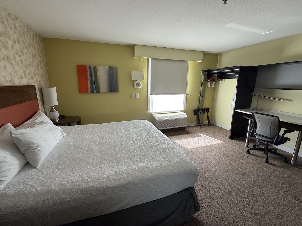 Home2 Suites Kansas City Downtown — photo 3