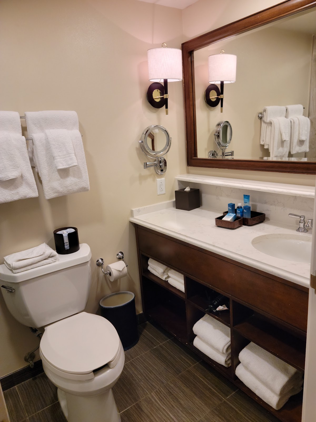 Disney's Yacht Club Resort — photo 5