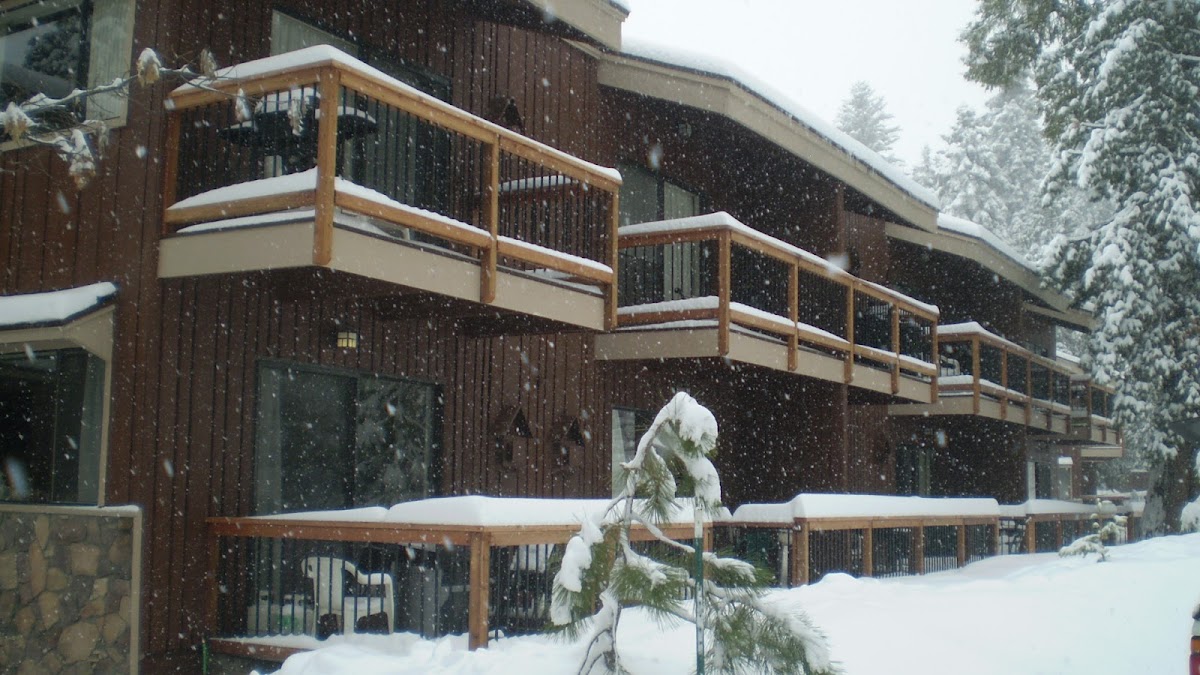 Yosemite West Cottages — photo 5