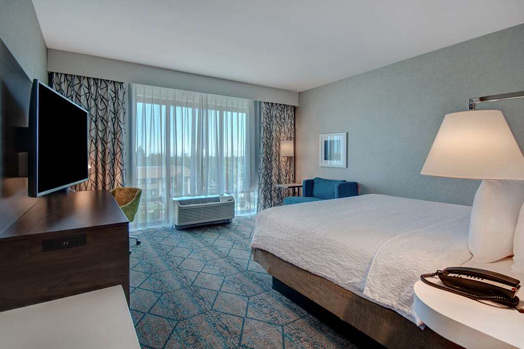 Hampton Inn & Suites Sunnyvale Silicon Valley — photo 5