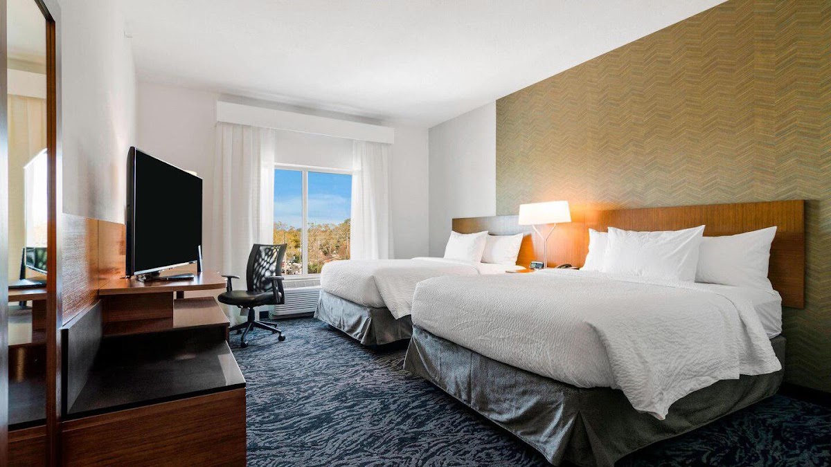 Fairfield by Marriott Inn & Suites St Petersburg North — photo 3