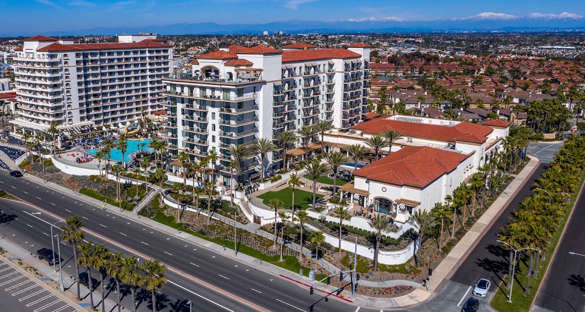 The Waterfront Beach Resort, a Hilton Hotel