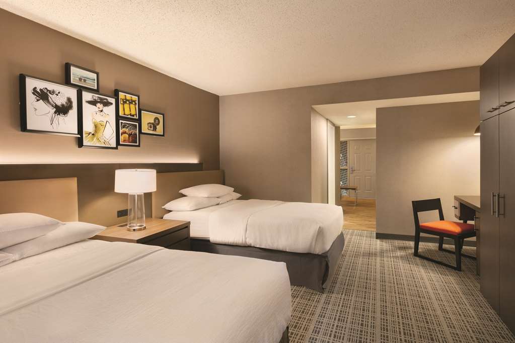 Embassy Suites by Hilton Richmond — photo 3